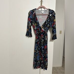 H&M maternity or nursing dress size M